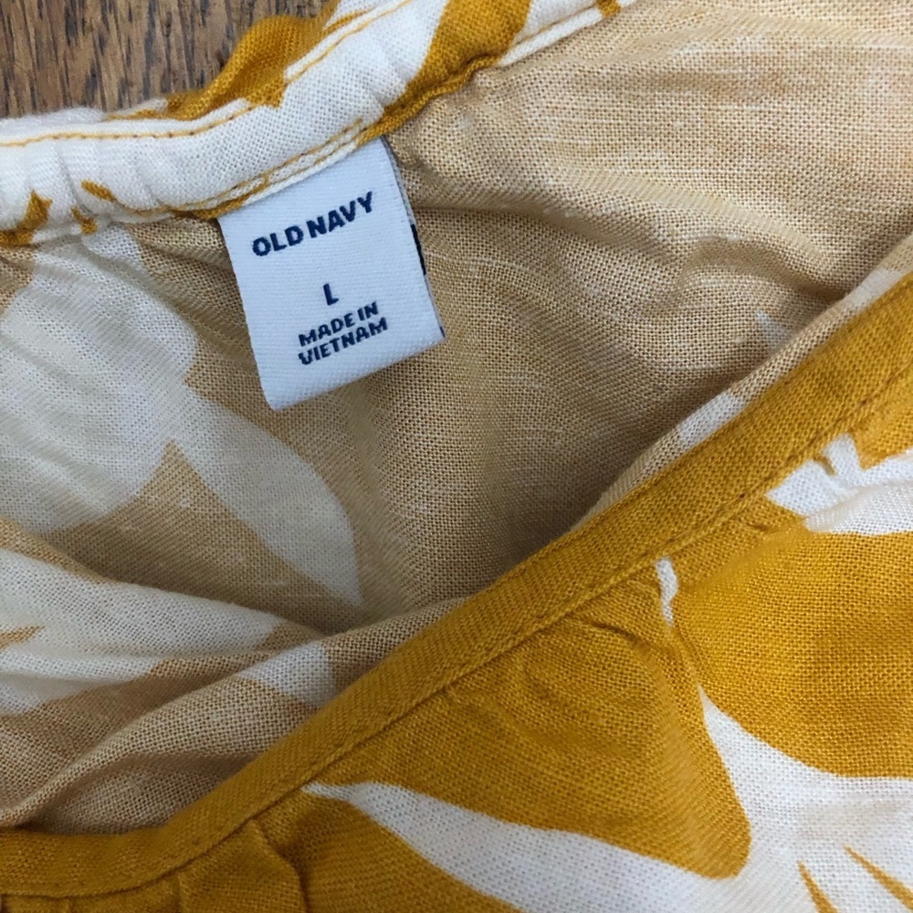 NWT Old Navy Mustard Floral One-Shoulder Ruffle Top size large - Picture 12 of 13